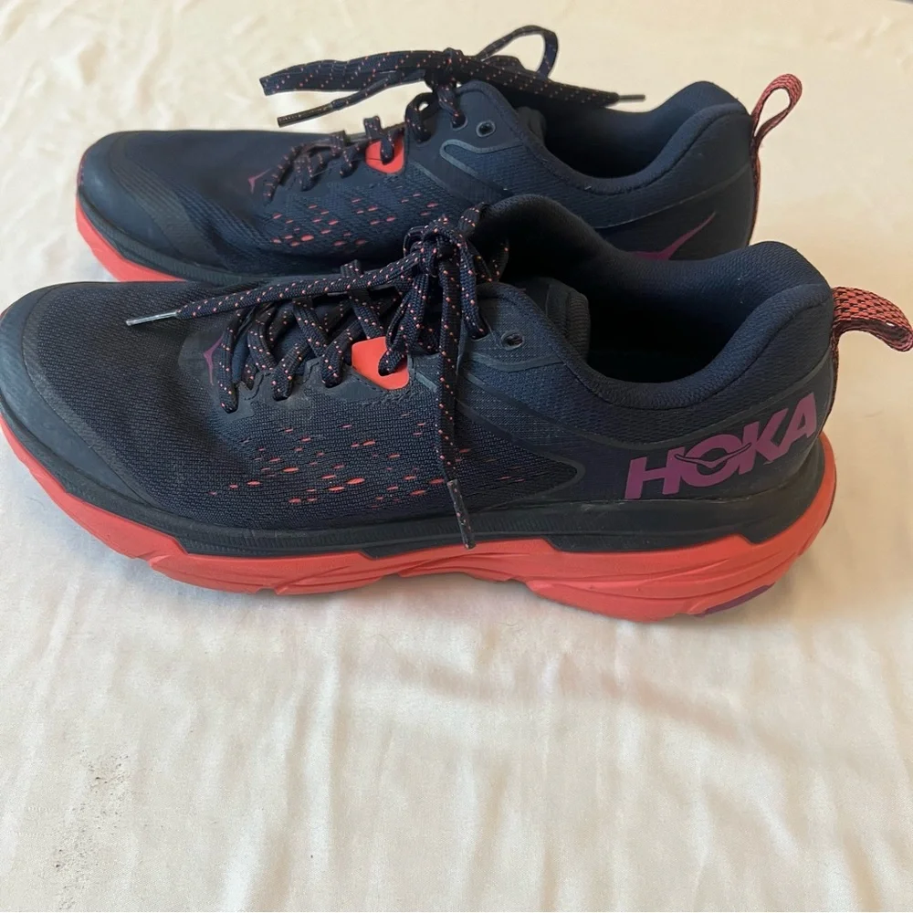 Hoka One One Challenger ATR Trail Running Shoes Women’s US 8B Gray Coral Purple